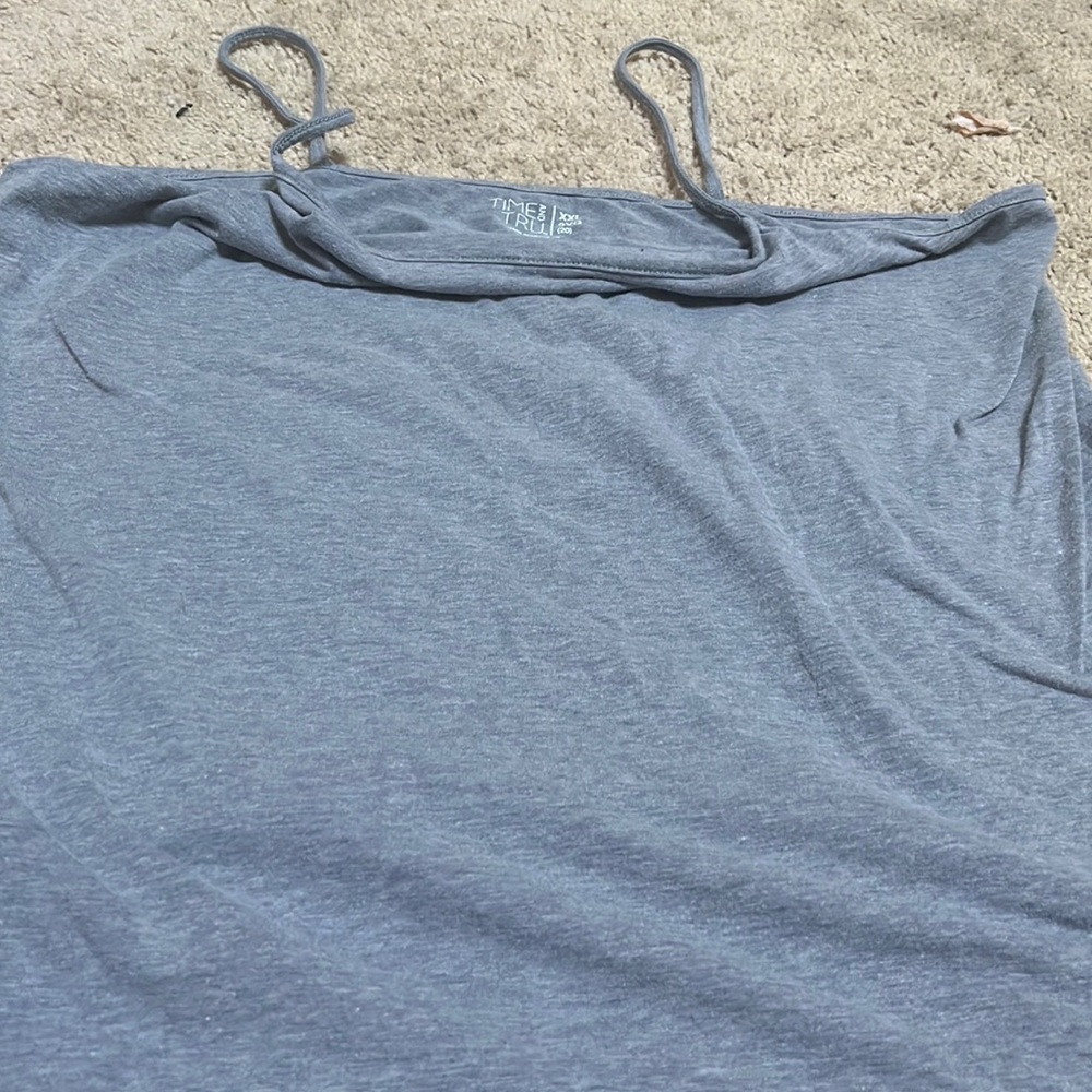 Tank top - Picture 1 of 1